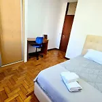 アパート Amplo Com 4 Quartos Na Zona Universitaria ポルト