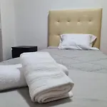アパート Amplo Com 4 Quartos Na Zona Universitaria ポルト