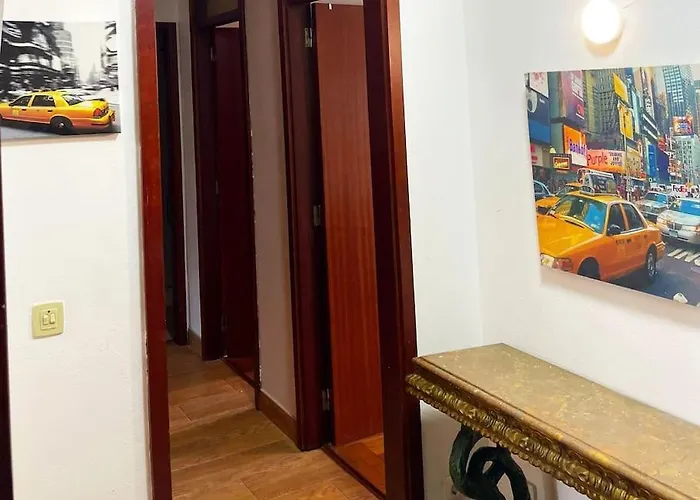 Amplo Com 4 Quartos Na Zona Universitaria 公寓 *