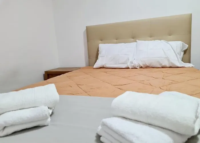 Amplo Com 4 Quartos Na Zona Universitaria * Porto