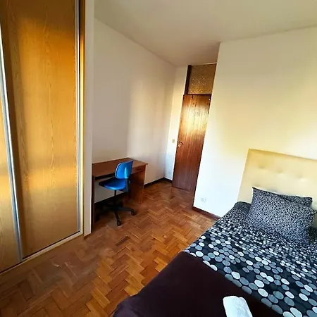 Апартаменты Amplo Com 4 Quartos Na Zona Universitaria